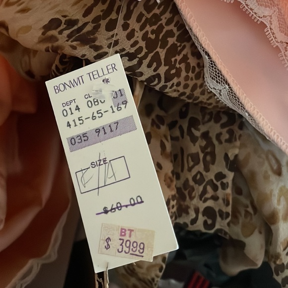 Vintage pretty in pink 100% silk lingerie slip dress and rob size medium - Picture 5 of 5